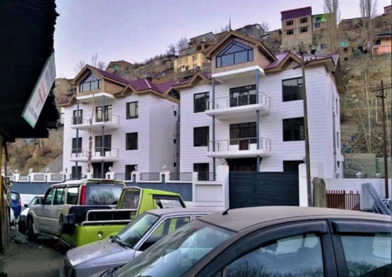 Hotel Kargil Heights Luaran gambar